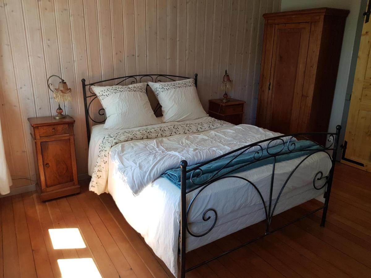 Le Jardin Des Gouttes Bed & Breakfast Rougegoutte Luaran gambar